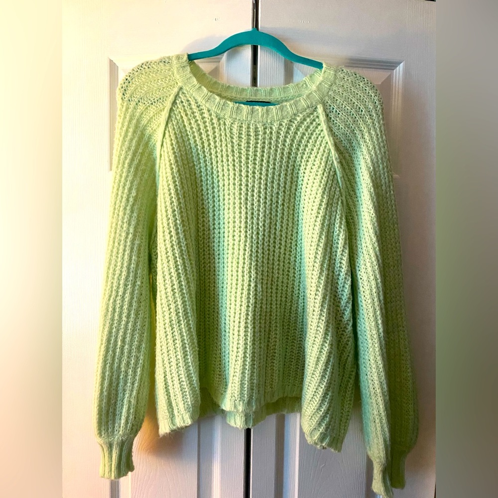 💚Wild Fable Women’s Knit Mint Green Sweater💚
